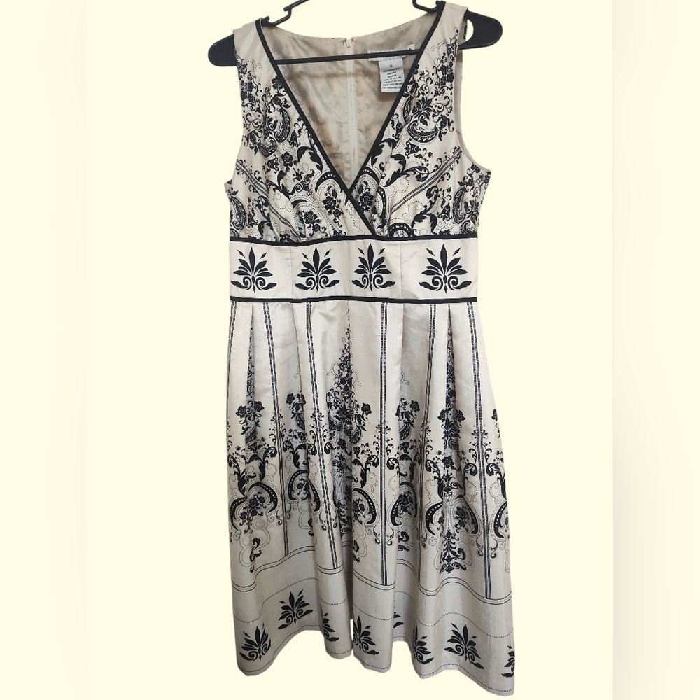 🔥🔥NWOT Madison Leigh Black and Cream Patterned Midi Dress, 10